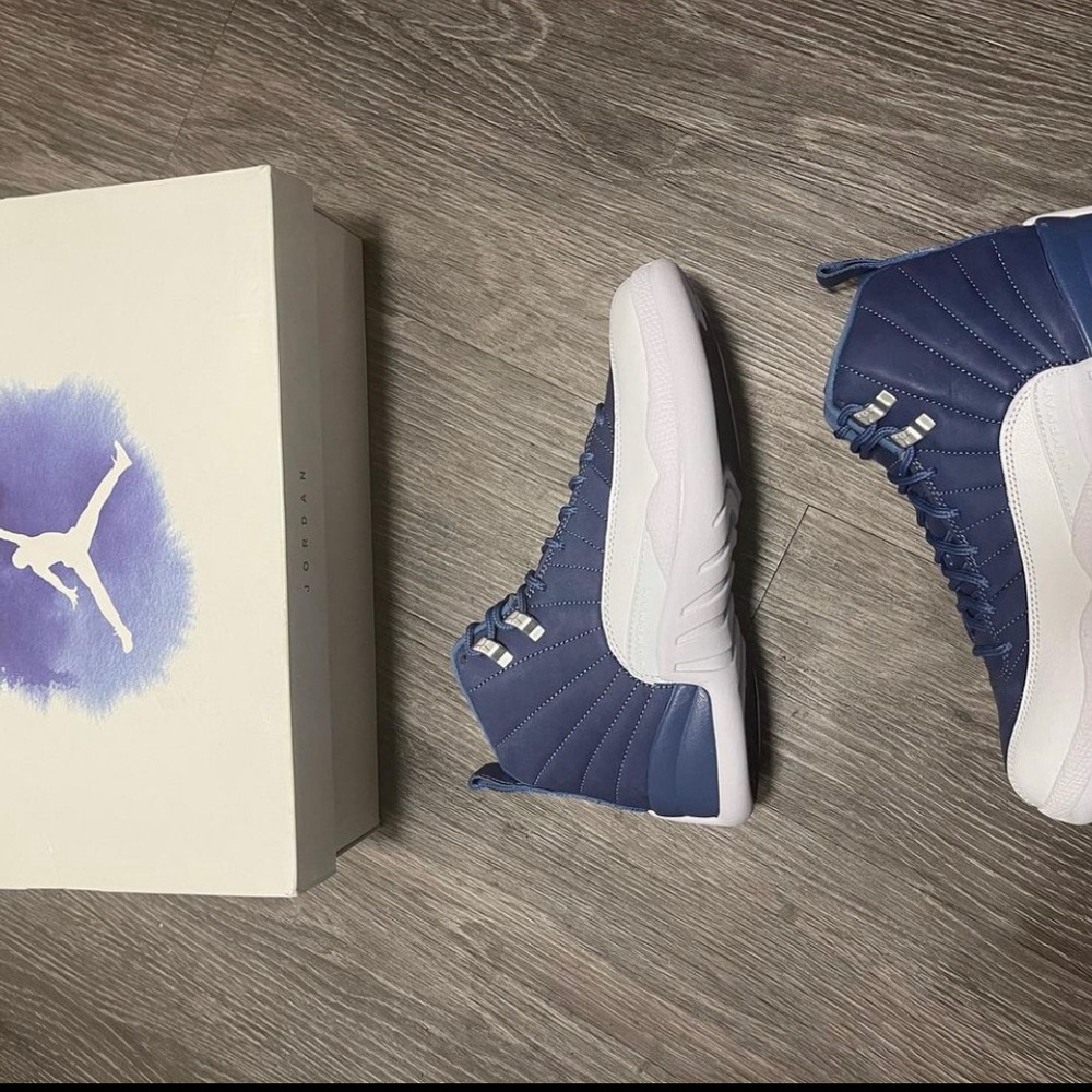 Jordan Retro 12 Indigo